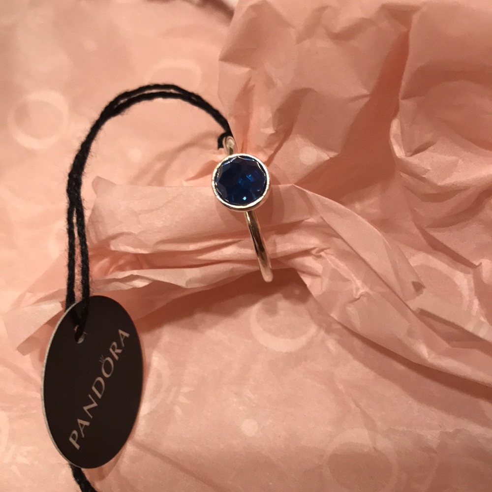 Pandora ring